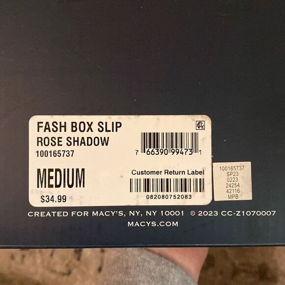 🛍️ NWT Charter Club Pink Slippers size 7/8 medium - Picture 4 of 4